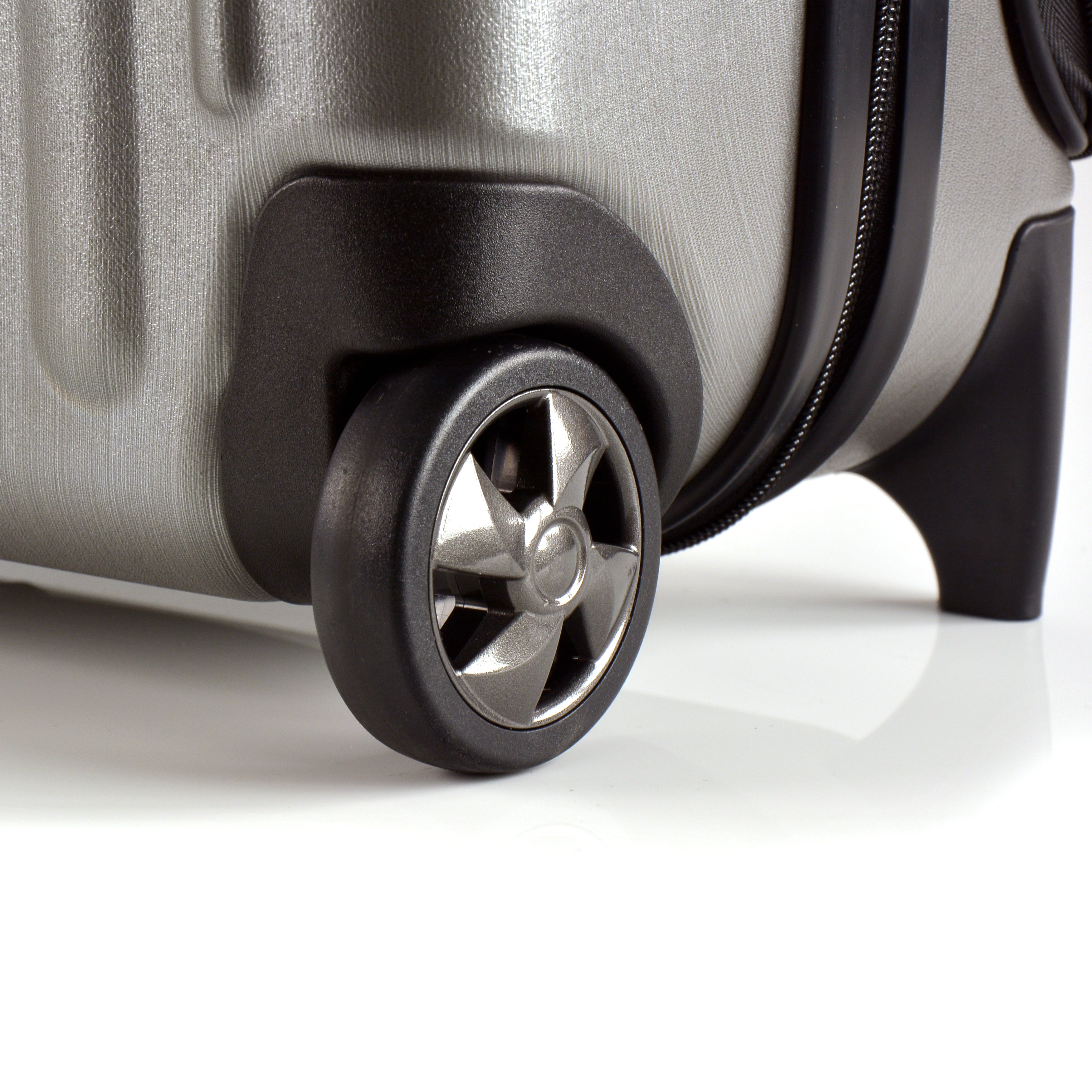 Eminent Sostituzione Ruote 531#10161016P