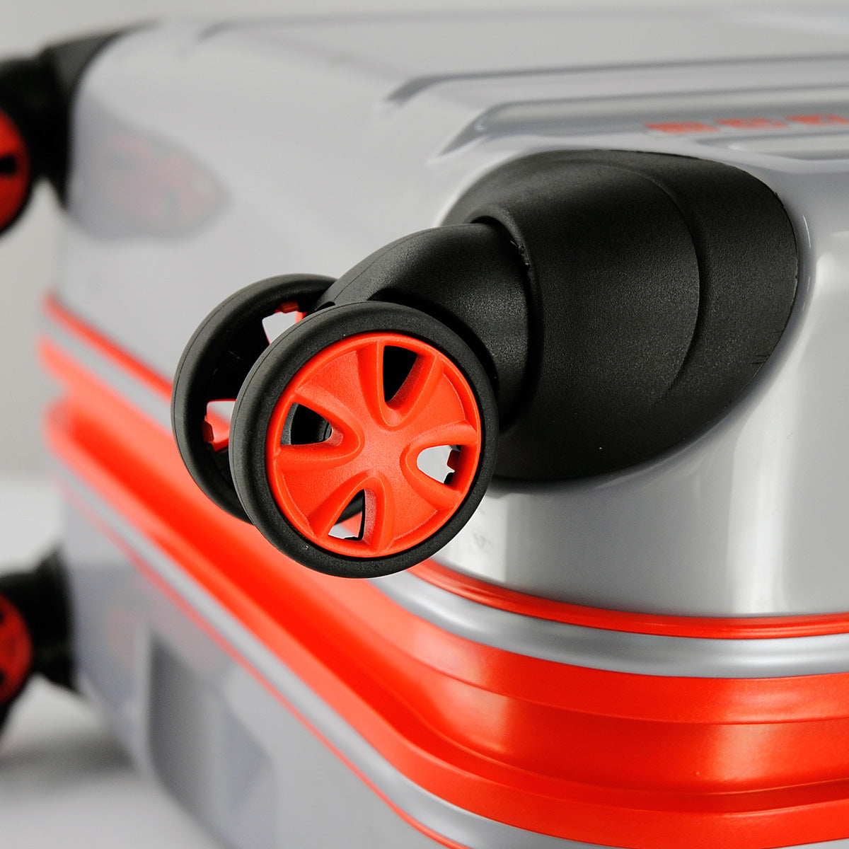 Eminent Sostituzione Ruote 531#250322016P-15P